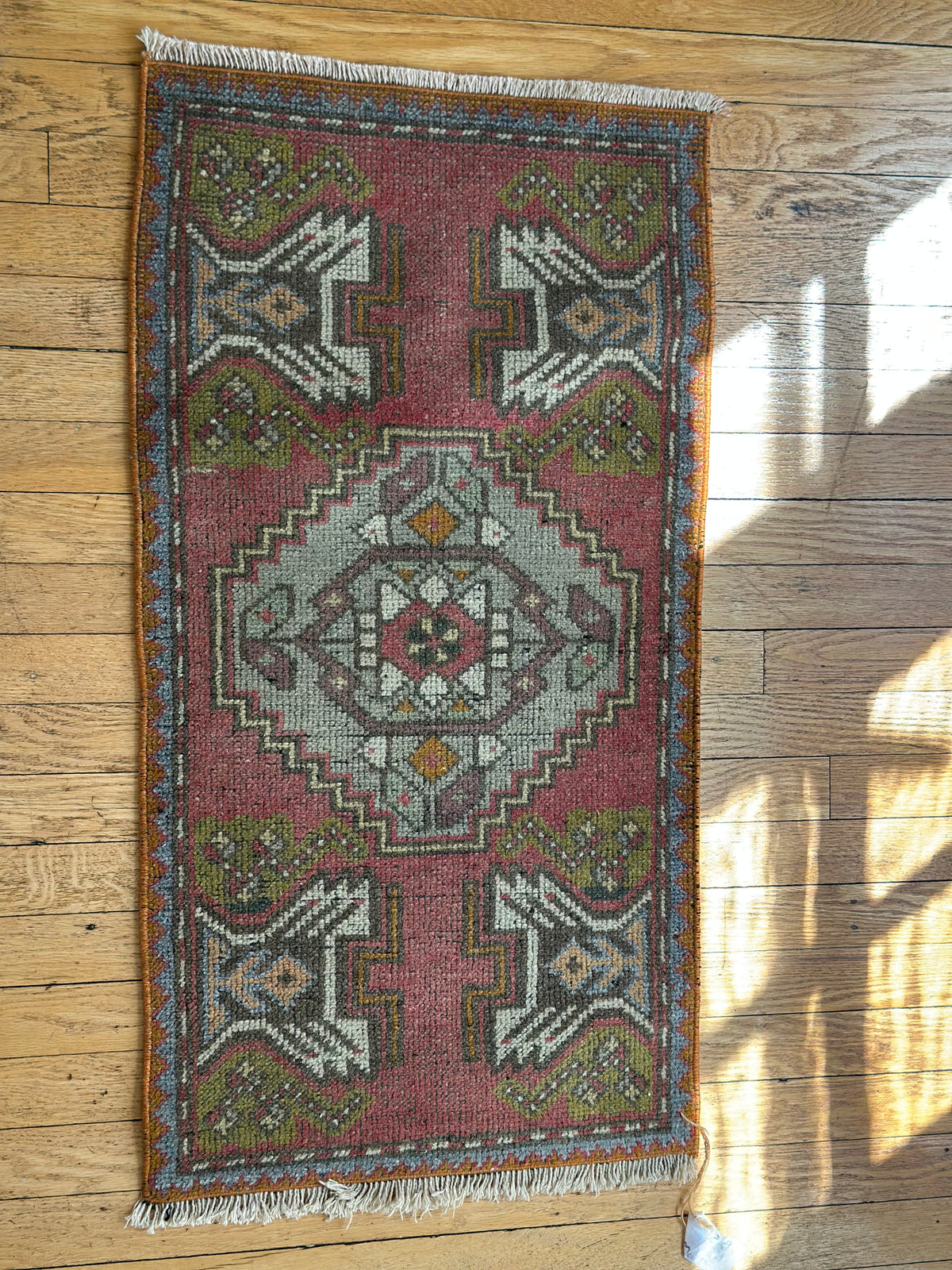 Vintage Turkish Oushak Rug - Red Multi